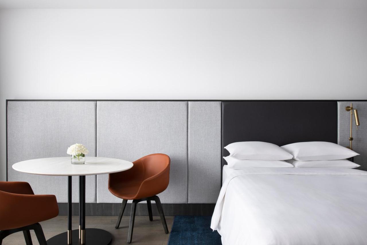 墨尔本港区万豪酒店 外观 照片 A room at the Hotel Americano
